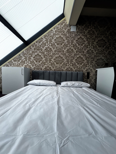 Room 2, Jovarelis, Vilniaus
