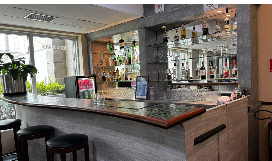 Bar (on property), HOTEL PERDIZES - Flat Executivo - 1208, São Paulo