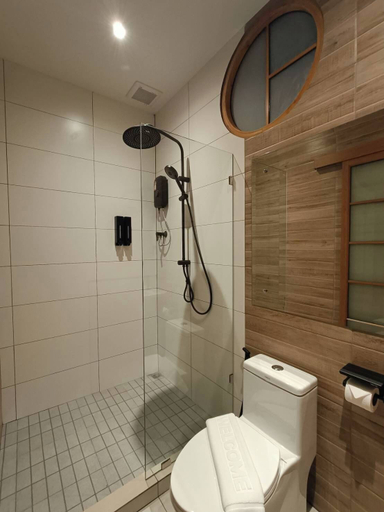 Bathroom 3, SK Village, Khan Na Yao