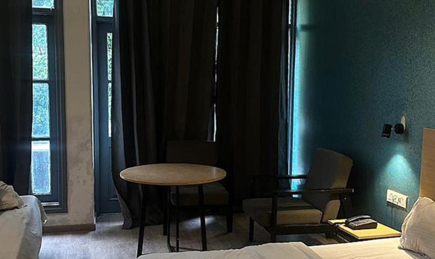 Room 2, Fabhotel Royal Spark Inn, Gurgaon