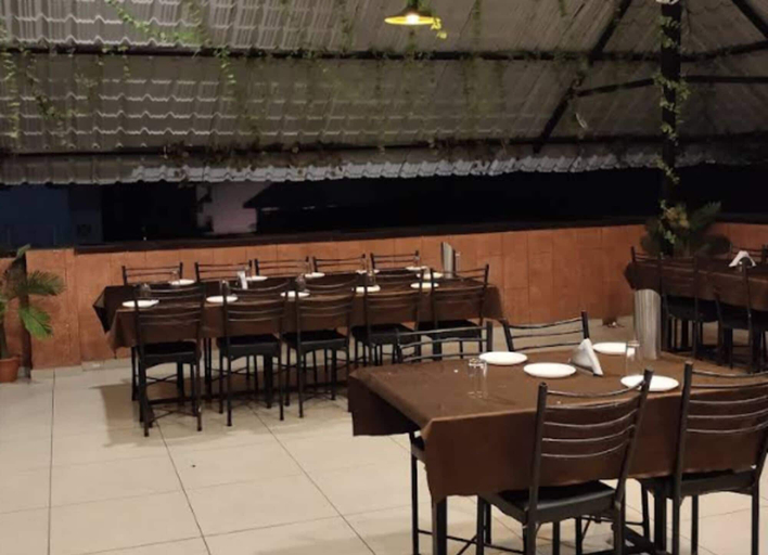 Food & Drinks 5, Hotel Shree Palace & Restaurant, Ratlam