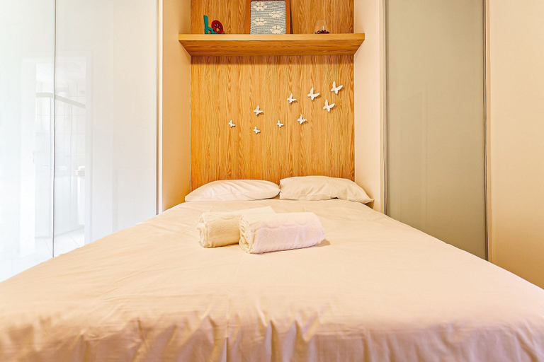 Room 3, Apt w Balcony and Barbecue 260m Praia Brava Coi302, Florianopolis