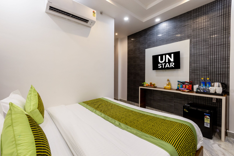 Room 2, HOTEL UN STAR, Delhi