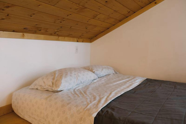 Room 5, FLY8MA Pilot Lodge, Matanuska-Susitna