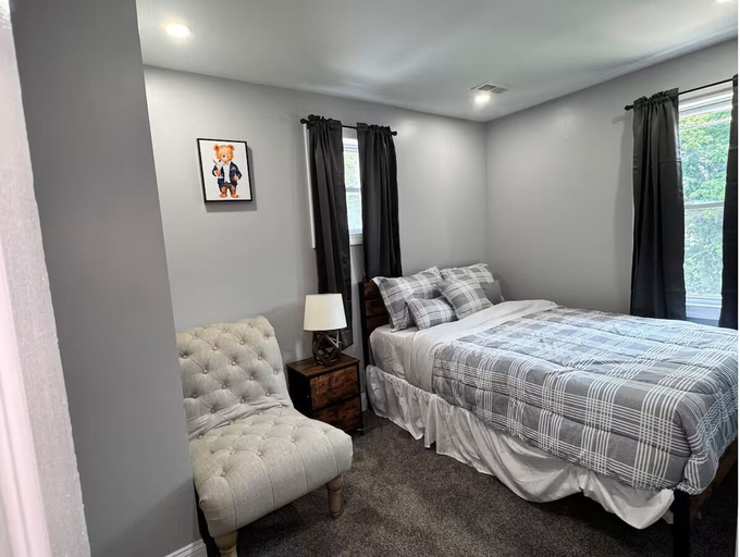 Room 4, Orchard Way, Delaware