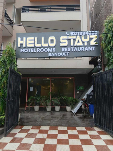Front of property 2, Hellostayz hotel, Gurgaon