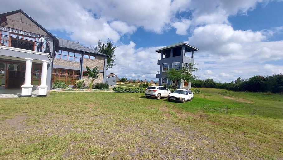 Parking, OLOIRIEN HOTEL & RESORT, Narok North