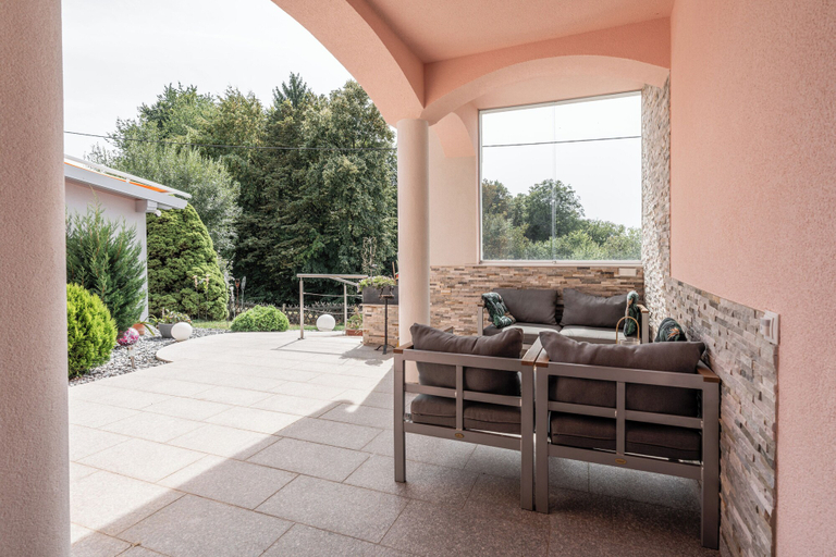Exterior 3, Sisters.Haus Hotel Garni GmbH, Jennersdorf