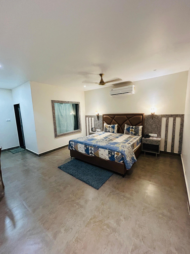 Room 2, HV BEACH RESORT, Kachchh