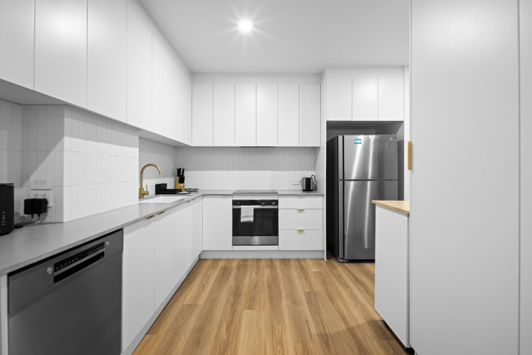 Private kitchen 4, Beachside Bliss on Palm Avenue, Gold Coast