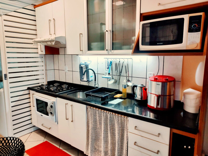 Private kitchen 5, Apt w Balcony and Barbecue 260m Praia Brava Coi302, Florianopolis