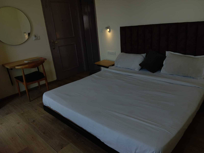 Room 1, Hellostayz hotel, Gurgaon