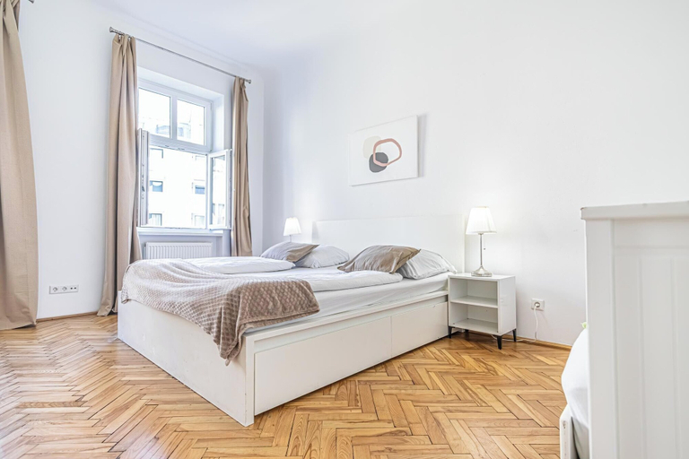 Room 4, Stylish Apt Longstays Margareten 5P, Wien