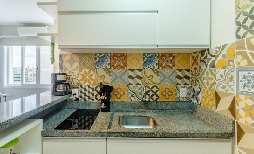 Private kitchen 5, Fully Equipped Accommodations in Downtown Porto Alegre - HPN, Porto Alegre