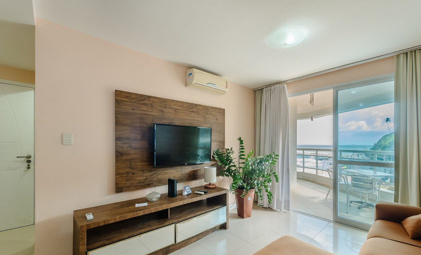 Living area 3, Apt w/ Balcony & View, Steps From the sea Opr0303, Salvador