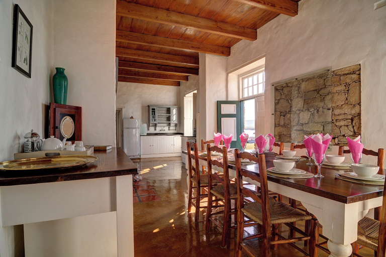 Private kitchen 4, Melkkamer Vlei Cottage, Overberg