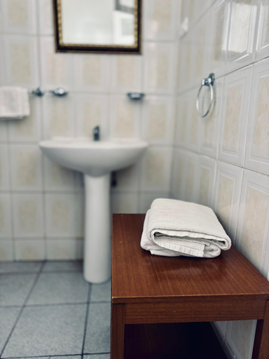 Bathroom 4, Hotel San Agustin, Elqui