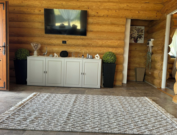 Living area 3, Sub Stele Chalets, Vulcan