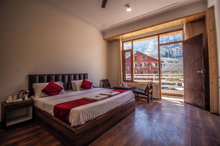 Room 4, Manali Heaven, Kullu
