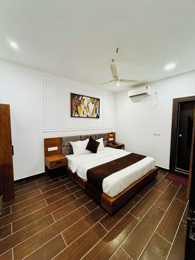Room 4, Hotel Ellora Inn Sultanpur, Sultanpur