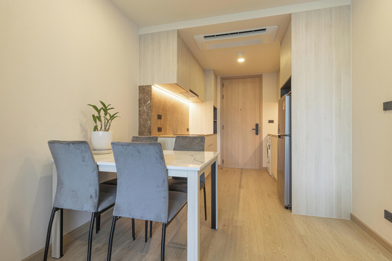 Dining, Top Location Near Beach Clubs C226, Pulau Phuket