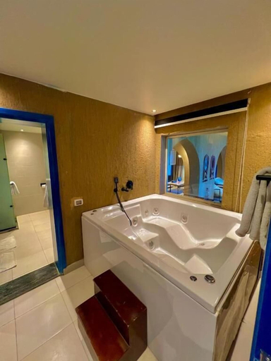Others 3, venecia resort fayoum, Yusuf as-Sidiq