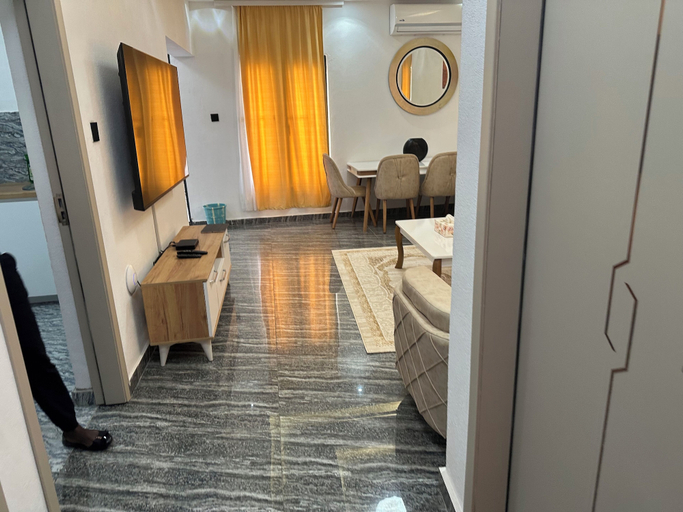 Living area 4, Richview Luxury Apartment Aberdeen, Western Urban