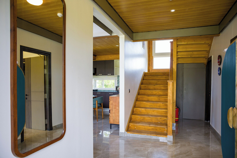Interior 4, ELIVAAS Esh Birch, Kangra