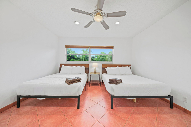 Room 3, Luxe 2BR Escape Fort Lauderdale, Broward