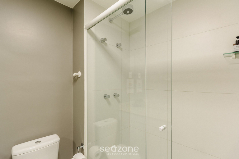 Bathroom, Studio in Building With Pool Con1206, Porto Alegre