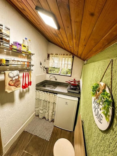 Private kitchen 2, Chalé com hidro e café da manhã, Bocaina de Minas