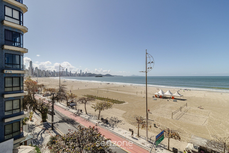 Beach, Hermoso Apt la Orla de Balneário Camboriú CET1604, Balneário Arroio do Silva