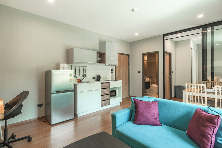 Interior 2, 1BR Pool Access Near Rawai Beach C222, Phuket Island