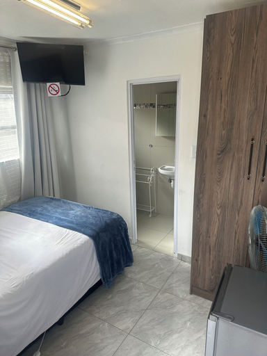 Room 3, Blue Nile guest house, City of Cape Town