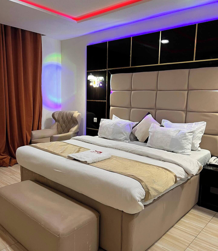 Room 3, Gold Rhino Hotel, Enugu North