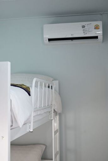 Room 2, Mays Hostel, Hua Hin