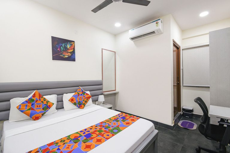 Room 3, Fabhotel Yendluri'S Abode, Hyderabad