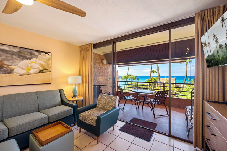 Living area 3, Kuleana Club - 319, Maui