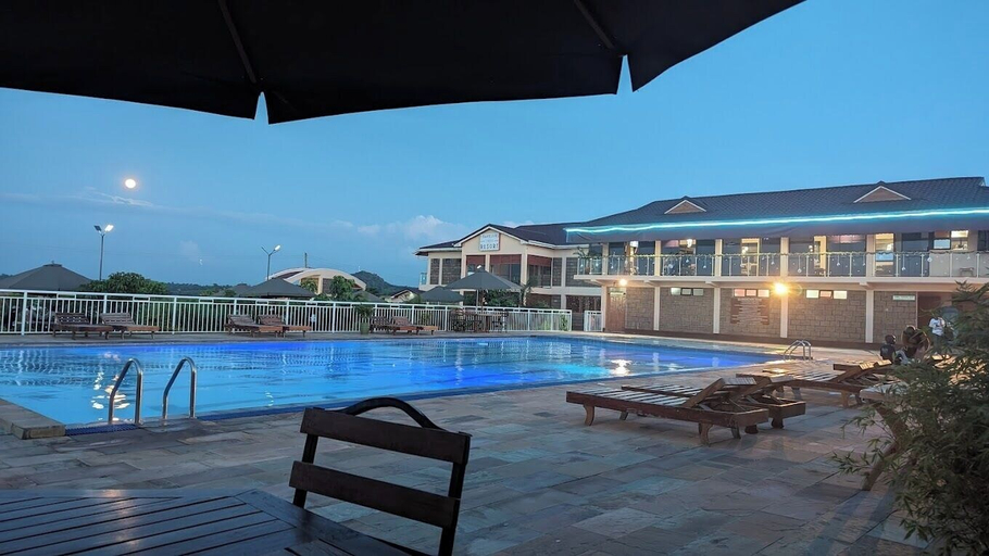 Pool 4, Travellers Tree Resort, Masinga