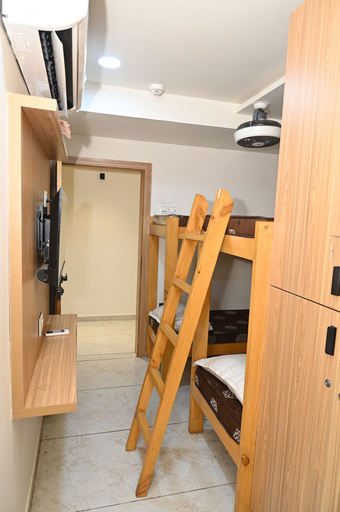 Room 3, Hotel Daily Stay, Gandhinagar
