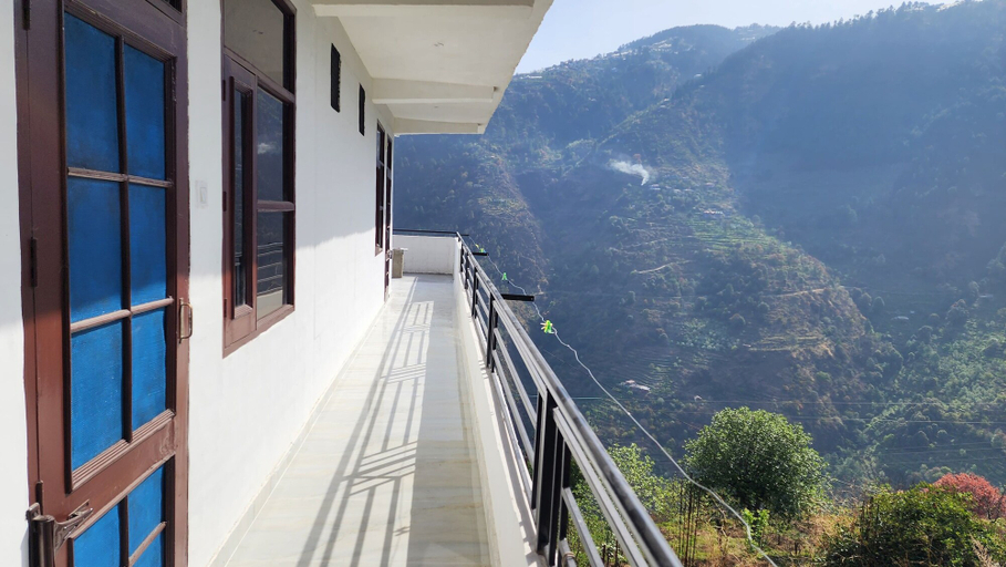 Interior 2, Hatu View Homestay, Shimla