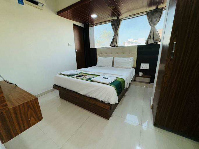 Room 3, artus inn midc andheri east mumbai, Mumbai Suburban