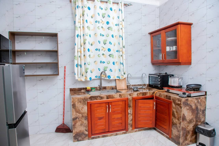 Private kitchen 4, Entebbe Serenity Breeze Apartments, Entebbe