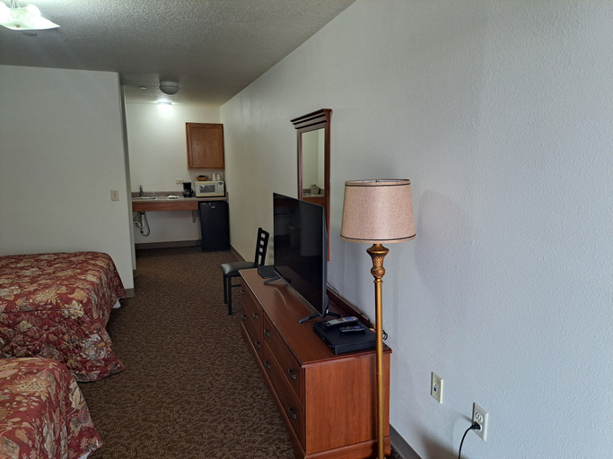 Room 3, Hanks Reno Junction Lodge, Campbell