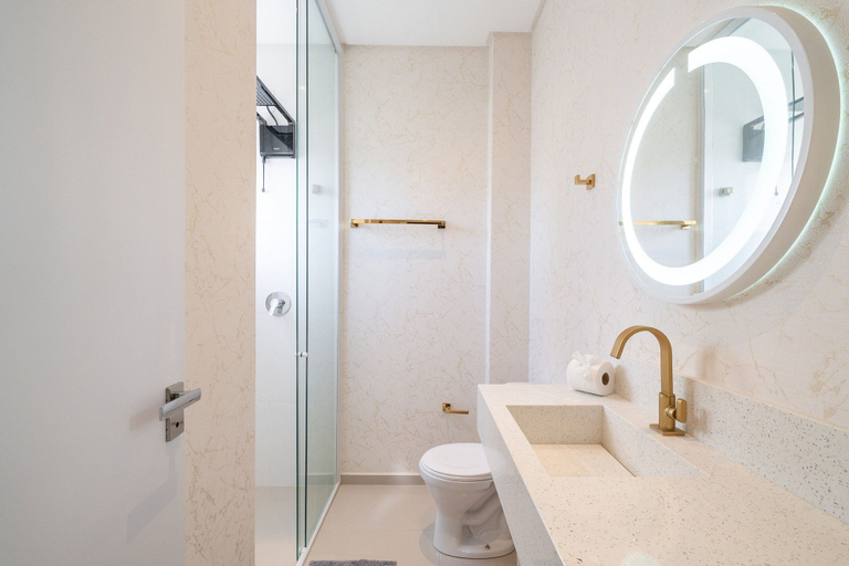 Bathroom 3, Full Studio 650m From Meia Praia Rgor0025, Itapema