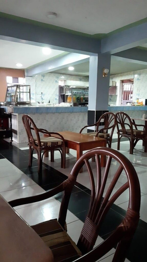 Restaurant 2, Cis Mara Acacia Motel, Narok North