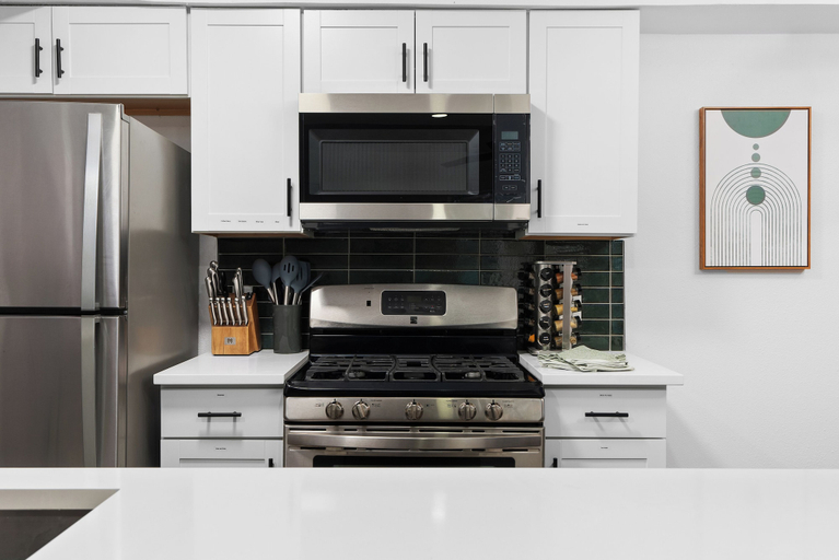 Private kitchen 4, Prime Location Zilker Park & SoCo Chic, Travis