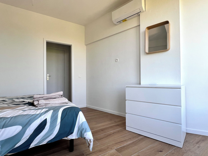 Room 3, Cozy fully equipped center Liege for 4, Liège