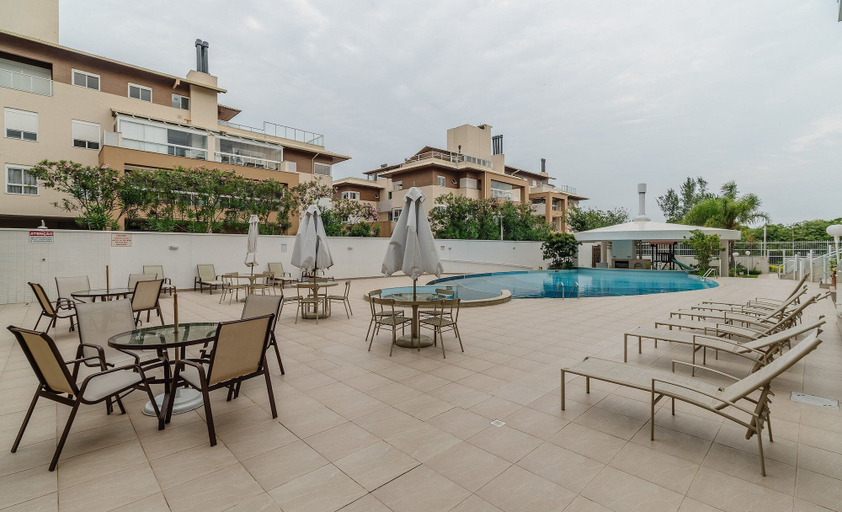 Pool 4, Apt w/ Side sea View, Seaside Condominium Rap0306, Florianopolis