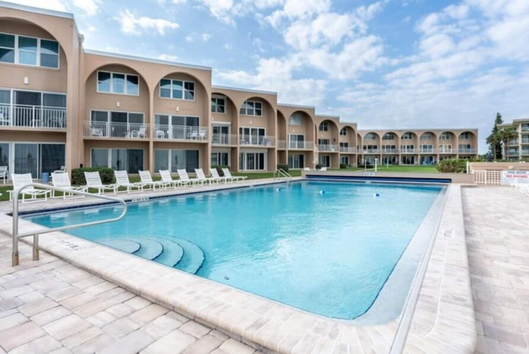 Pool 4, Ocean Club North C104, Volusia